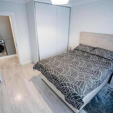 Gabi Apartament Suceava Exterior photo